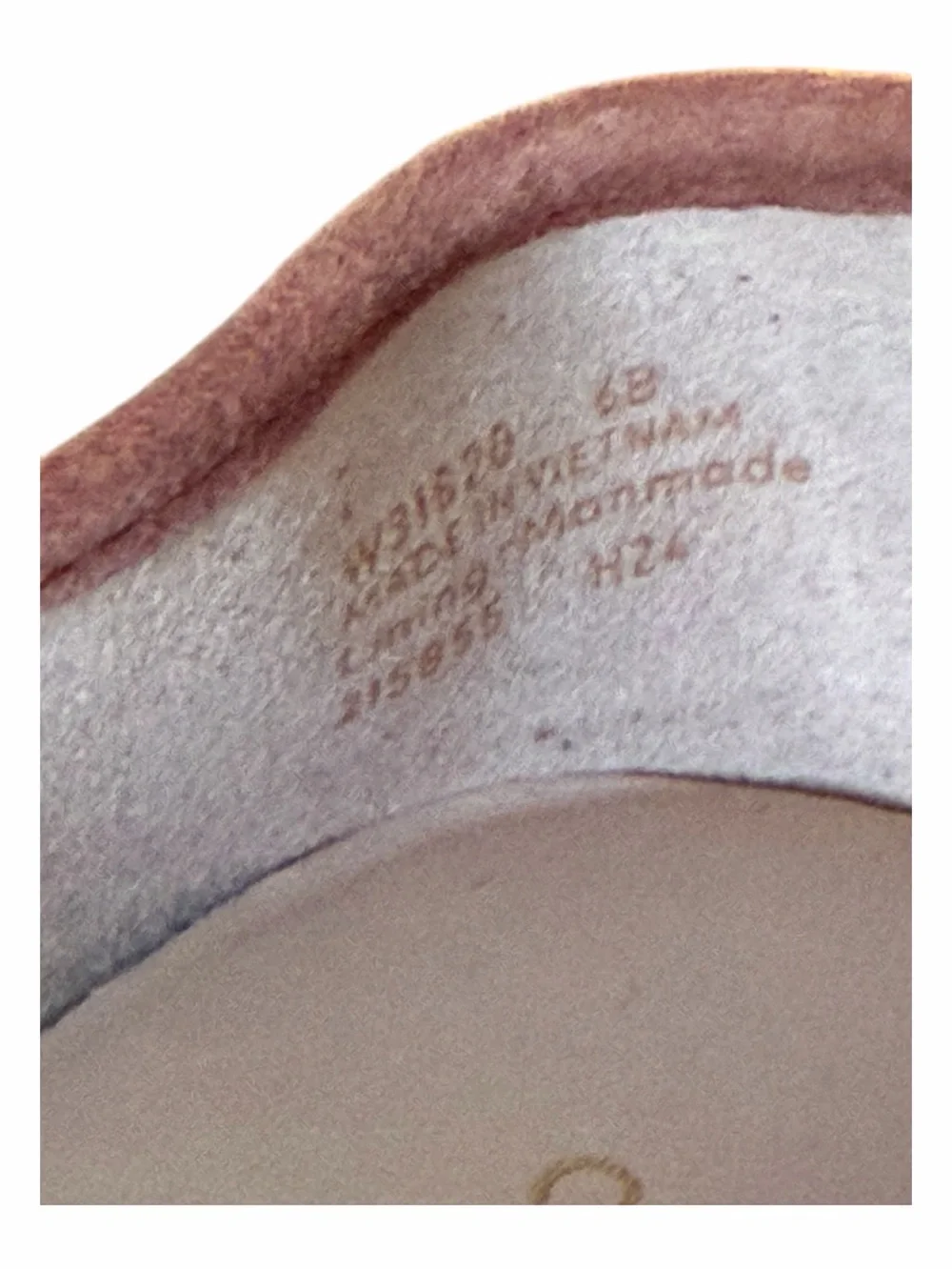 Classic Women’s Suede Ballet Flats in brown